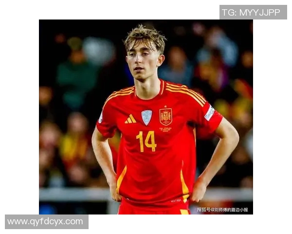 红衣服长发足球明星的传奇故事与赛场上的辉煌瞬间